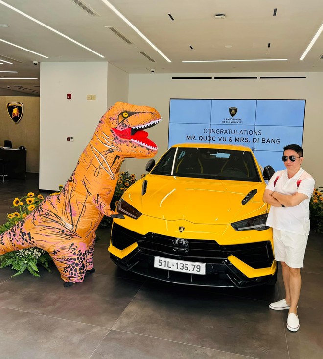 Đoàn Di Băng được chồng tặng Lamborghini Urus hơn 16 tỷ, màn nhận xe gây sốc! - Ảnh 2.